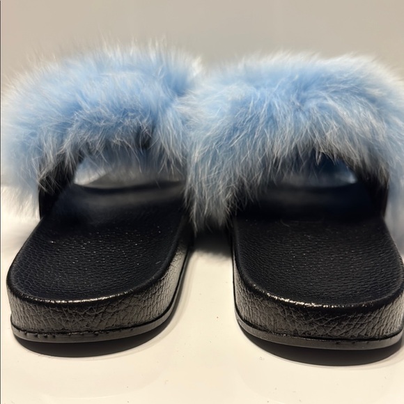 Cozy Blue and Black Furry Slippers - Picture 8 of 10